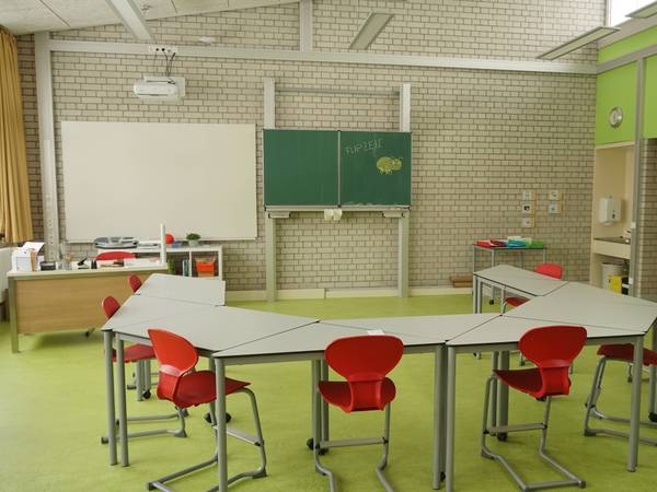 Klassenzimmer in der Grundschule Rotfelden